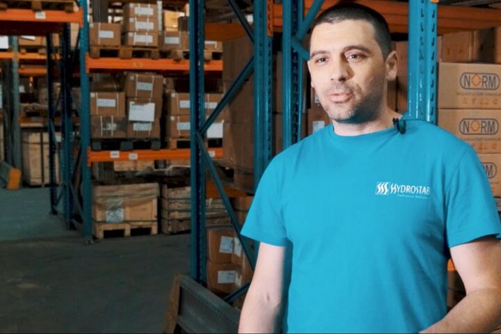 Истории за успеха: От пакетировач до оперативен мениджър в Хидростаб